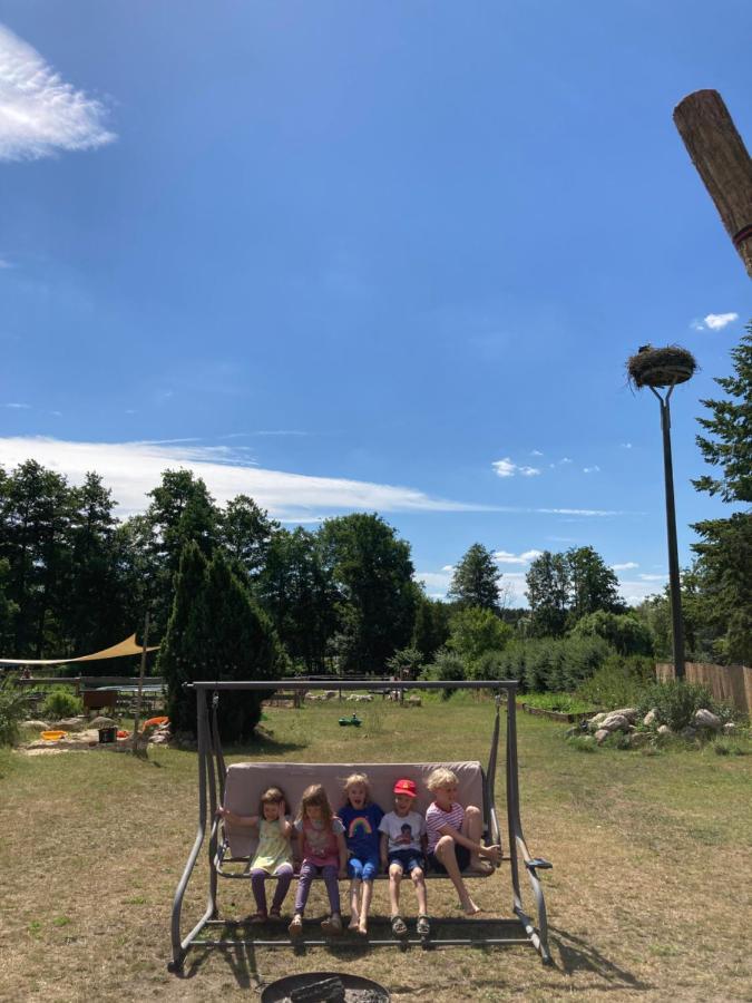 Kuckunniwi Tipidorf Hotel Tauche Bagian luar foto