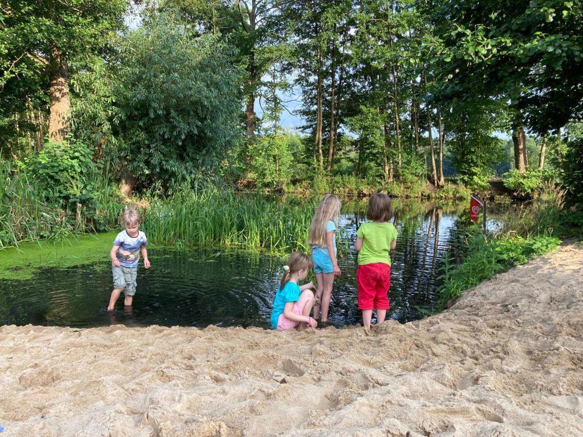 Kuckunniwi Tipidorf Hotel Tauche Bagian luar foto